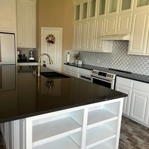 Cabinet installation in Cleburne, TX